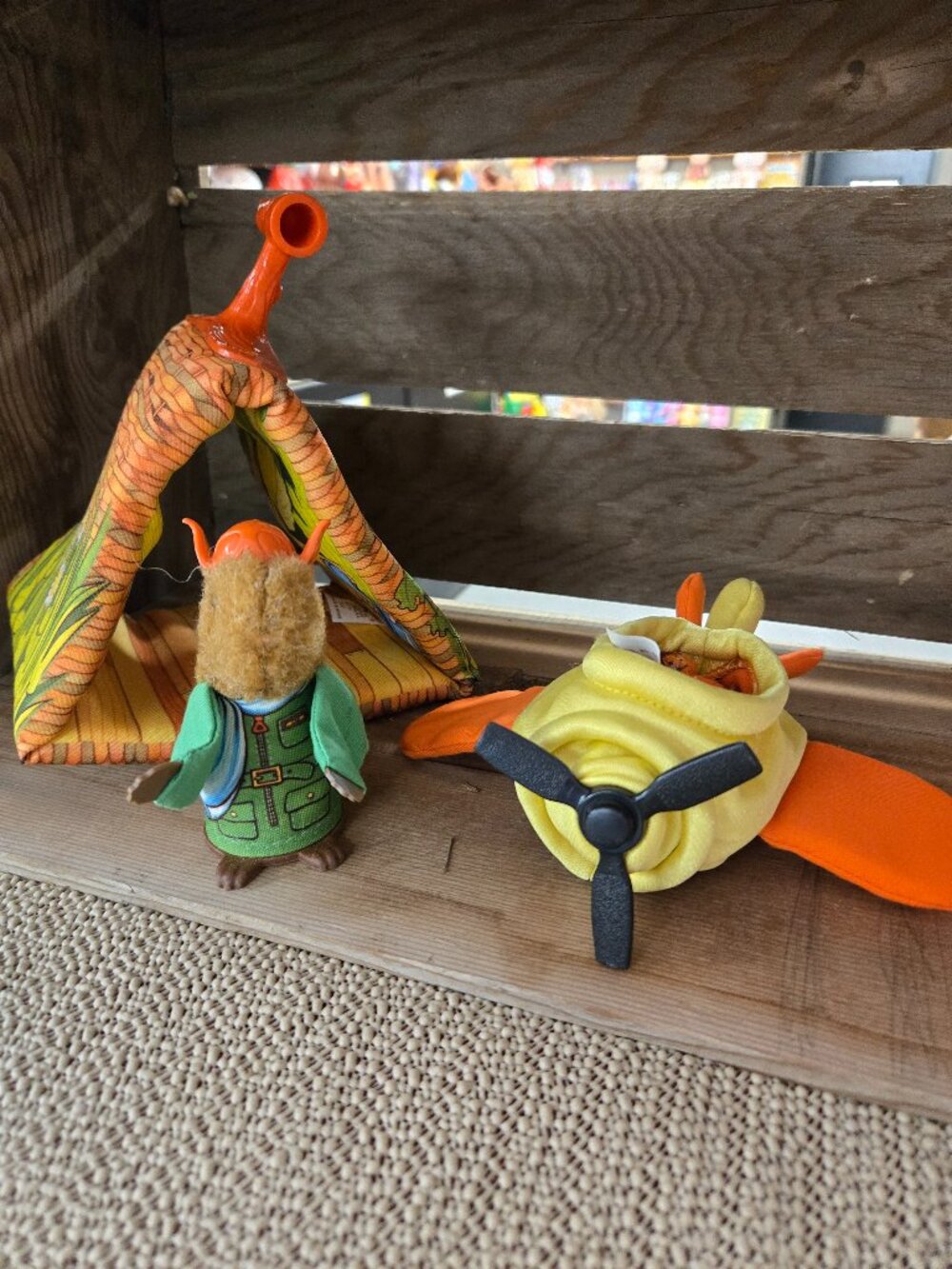 1980 Fisher Price Woodsey Filbert Airport playset Vintage rare to find